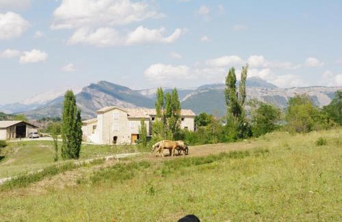 Orpierre House | Gîte à la ferme à Orpierre