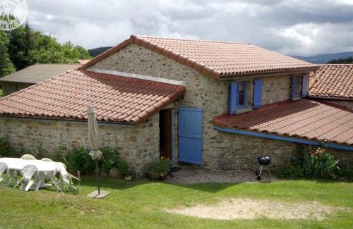 Chalmazel-Jeansagniere House | Gîte Écologique à 10 min des Pistes avec Wi-Fi et Environnement Calme - FR-1-496-98