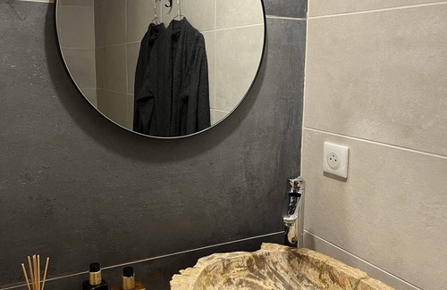 Villemagne-l'Argentiere Bed & Breakfast | Gîte 3 Places Avec Jacuzzi et Piscine