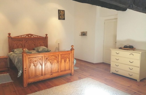 Arles-sur-Tech Bed & Breakfast | Gîte 4 à 6 Personnes Avec Piscine Avec vue sur la Montagne et la Riviere