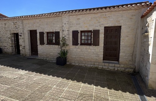 Champniers House | Gîte aux Portes D'angoulême