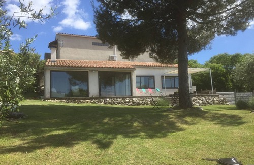 Methamis House | Gîte Avec Piscine Dans un Petit Village