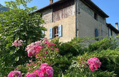Saint-Laurent-en-Royans House | Gîte Clé des Champs