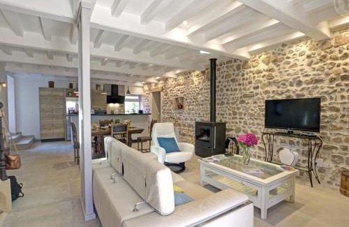 Notre-Dame-de-Boisset House | Gîte confort 2 suites, terrasse & spa privatif à Notre-Dame-de-Boisset - FR-1-496-320