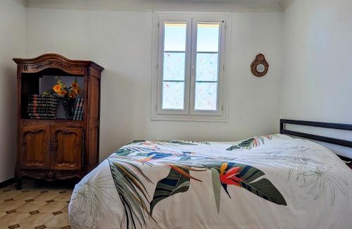Caumont-sur-Durance House | Gîte de campagne Clos Beau Soleil