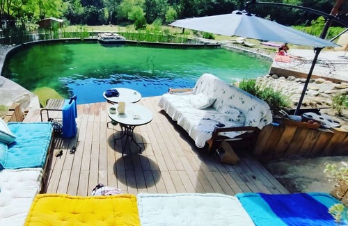 Uchaux House | Gîte des Laurels