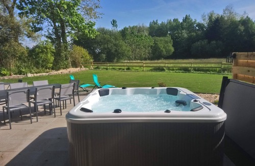 Cleder House | Gîte "entre terre et mer" 9 persons jacuzzi and sauna