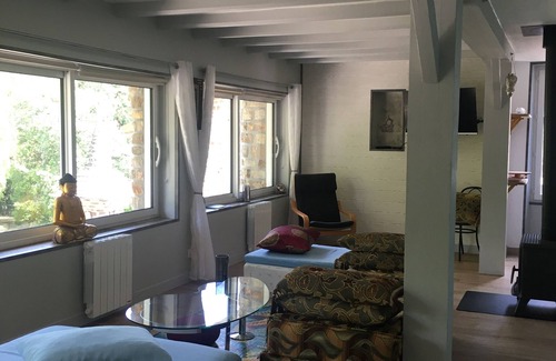 Gesvres Other | Gîte in an artist's house: Lilium Sauvagere in Gesvres