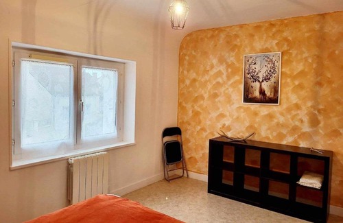 Saint-Laurent-Nouan Apartment | Gîte la grande maison