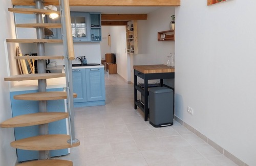 Caux House | Gîte La Parenthèse In a quiet Languedoc village, 8 minutes from Pézenas
