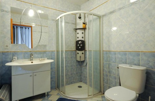 Laines-aux-Bois House | Gîte Laines-aux-Bois, 2 pièces, 4 personnes - FR-1-543-87