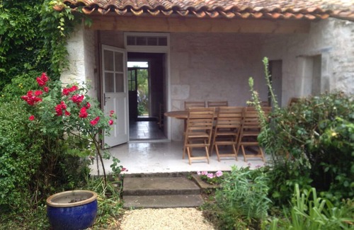 Saint-Jean-de-Liversay Cottage | Gîte marais poitevin bord de Sèvre