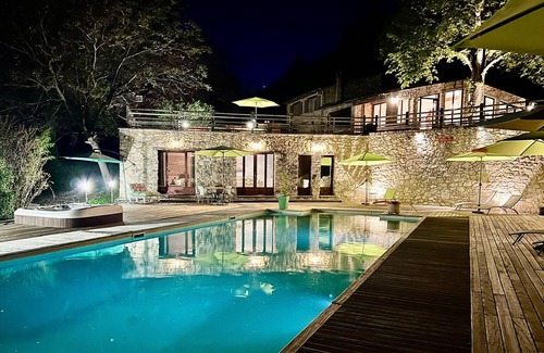 Cereste Apartment | Gîte Nature en Luberon - LE Patio1