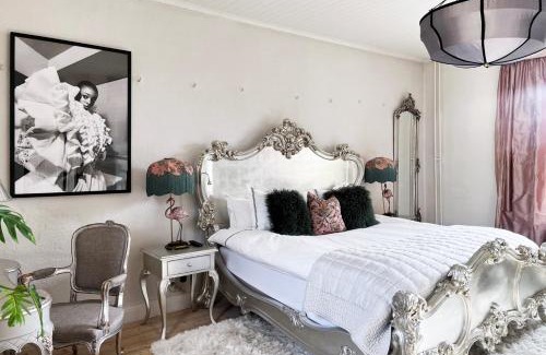 Jarfalla Municipality Hotel | Görvälns Slott