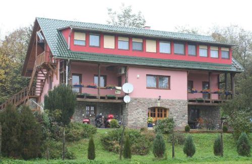 Komlo House | Gadányi Vendégház és Lovarda