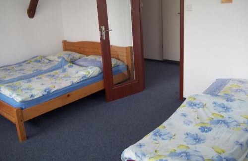Komlo House | Gadányi Vendégház és Lovarda