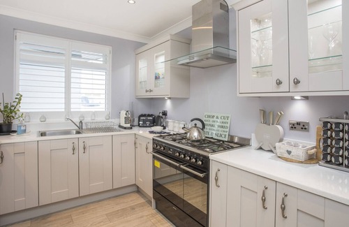Trearddur Bay Cottage | GADLYS, family friendly, luxury holiday cottage in Trearddur Bay