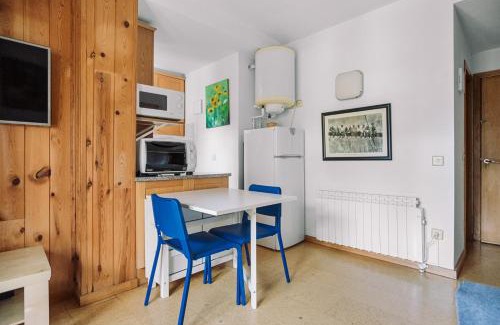 Sallent de Gallego Apartment | Gala by Cardi Suites