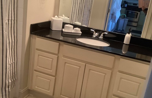 Tuscaloosa Condo | Game Day Rental close to Bryant-Denny Stadium