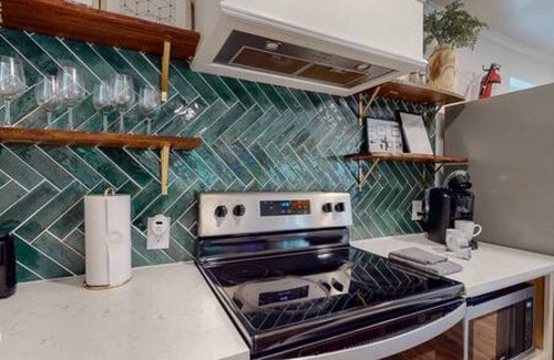 Central Arlington House | Game Time Getaway | Gameroom & Bar near AT&T