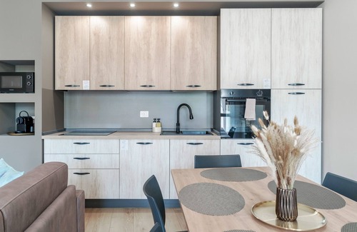 Desenzano del Garda Apartment | [Garda Lake Arena] + swimmingpool