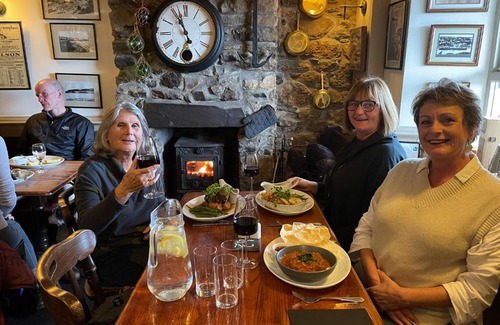 Y Felinheli Hotel | Garddfon Inn