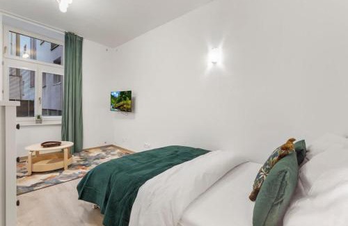 Old Town Apartment | Garden Haven Studio in Old Town