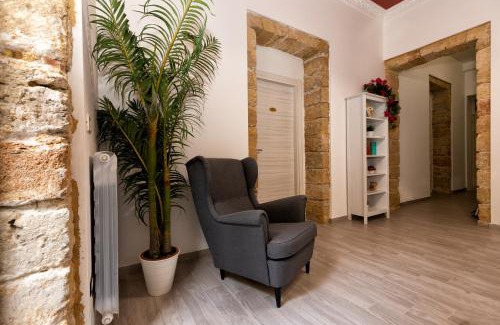 Corso dei Mille - Sant'Erasmo Bed & Breakfast | GARDEN HOUSE: APARTMENTS AND ROOMS FOR HOLIDAYS