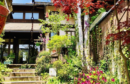 Toyama House | Garden house