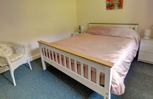 Hele House | Garden Suite - One Bedroom House, Sleeps 2
