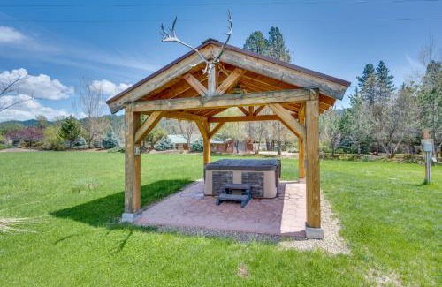 Garden Valley House | Garden Valley Cabin with Teepee, Deck and Mtn Views!