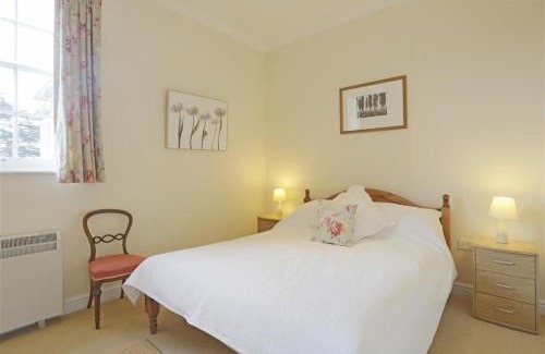 Woodbridge House | Garden View