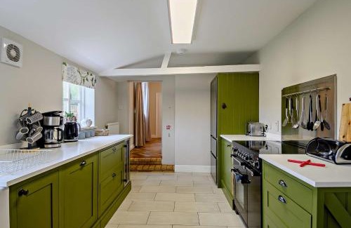 Bury St Edmunds House | Gardeners Cottage - Nowton Park
