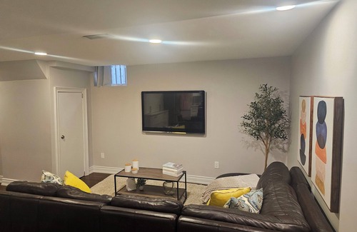 Hurontario House | GARDENS CIRCLE