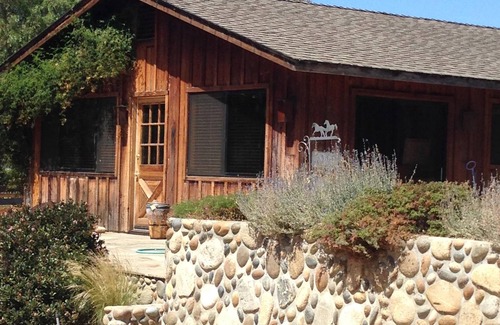 Carmel Valley Cottage | Garland View Cottage Getaway