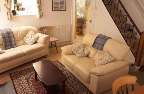 Conwy Cottage | Garreg Lwyd Cottage: Charming Historic Cottage in Medieval Conwy