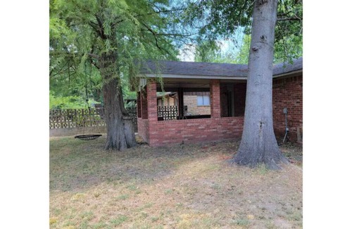 Pryor House | Gary & Jo's Place