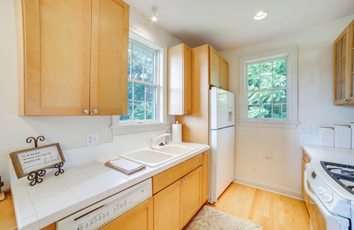 Miller Beach House | Gary Vacation Rental < 1 Mi to Indiana Dunes NP!