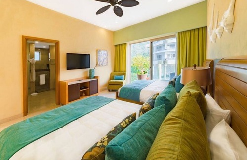 Mismaloya Resort | Garza Blanca Preserve Resort & Spa - Panoramic 3 BR suite
