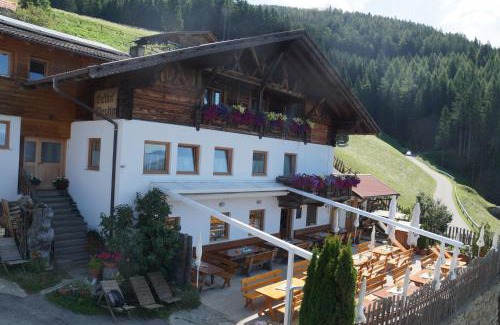Schenna Bed & Breakfast | Gasthaus Oberkirn