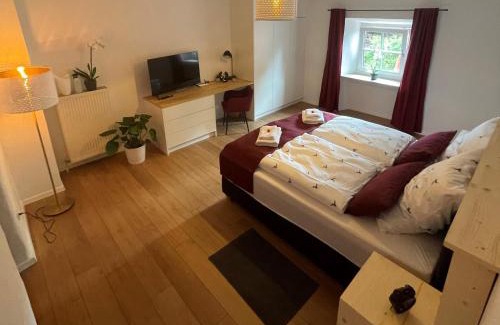 Breitbrunn a. Chiemsee Apartment | Gasthaus zur Post
