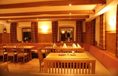 Bad Koetzting House | Gasthof Pension Gregori