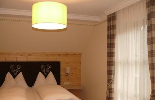 Sankt Jakob im Walde House | Gasthof-Pension zur Klause