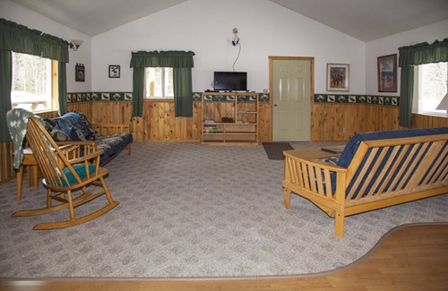 Trapper Creek House | Gate Creek Cabins | Moose Nugget