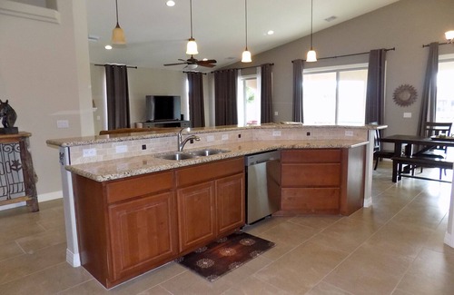 Fort Mohave House | Gated Los Lagos Community on Man-made Lake, next to Golf Course *30 day min stay