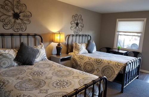 Oak Lawn Hotel | Gateway Inn