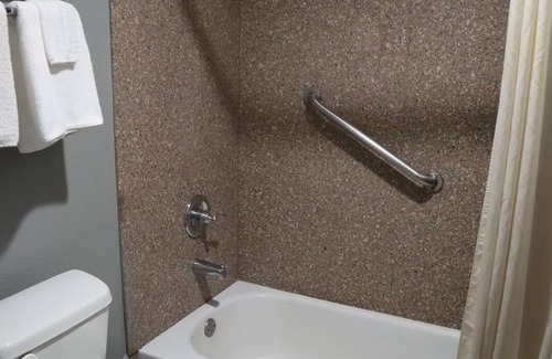 Tulsa Hotel | Gateway Motor Inn