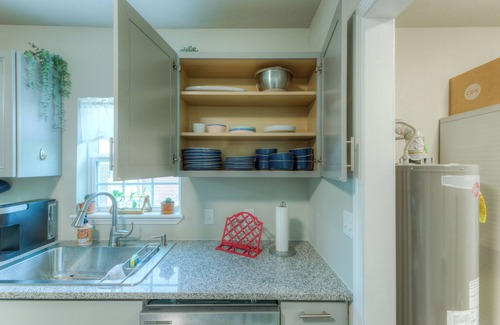 Turner Park House | Gather Here TU centrally located close to TU, Tulsa Fair Grounds, and Downtown.