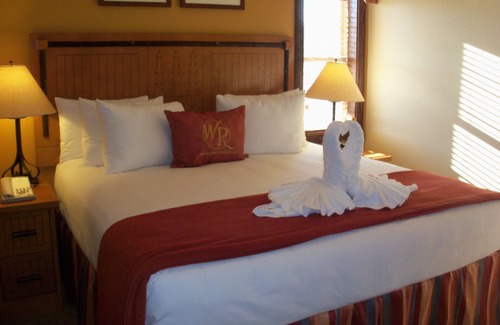 Gatlinburg Resort | Gatlinburg, New Year in the Smoky Mountains, 12/27/2025 thru 1/03/2026