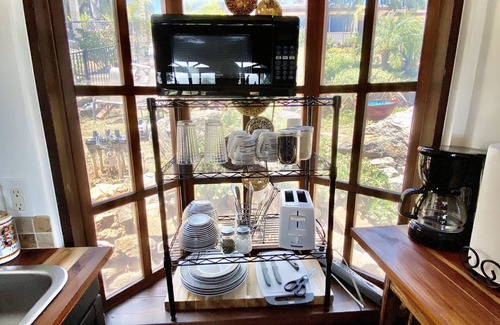 Vista House | Gazebo w/queen bed, bathroom , kitchenette and views OMG!